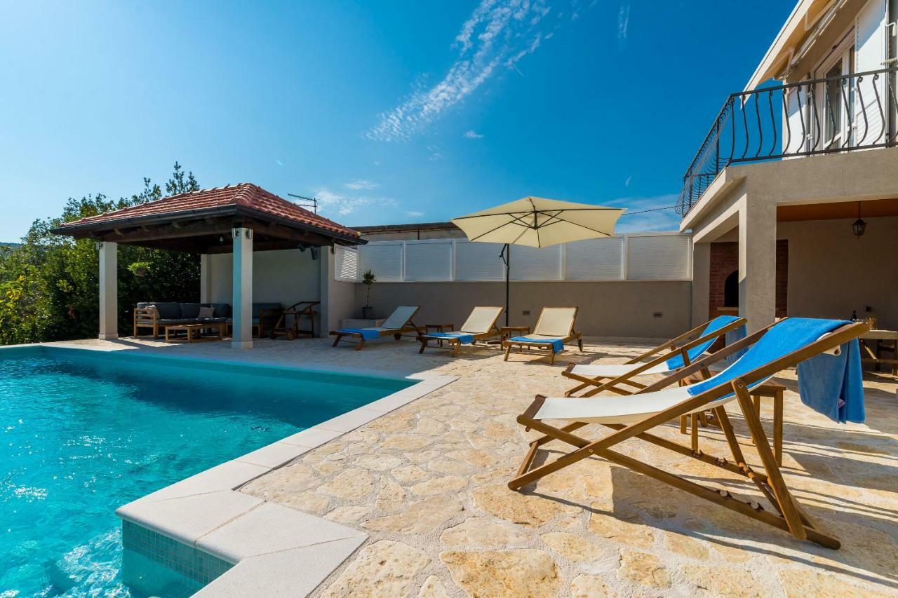 Villa Doli - Lovely Holiday Home With Private Pool מראה חיצוני תמונה