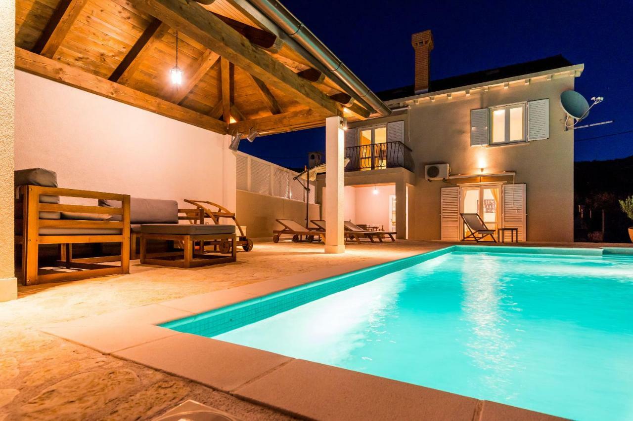 Villa Doli - Lovely Holiday Home With Private Pool מראה חיצוני תמונה