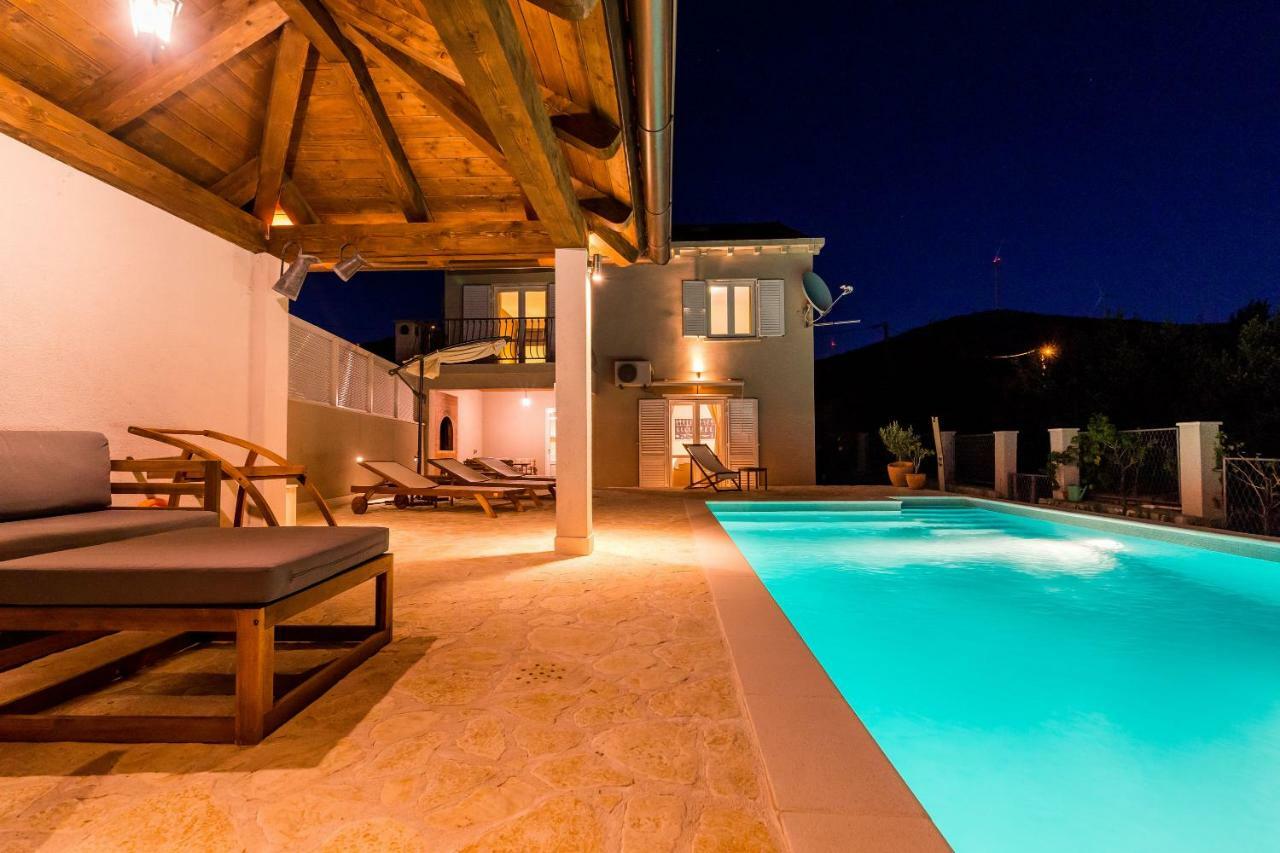 Villa Doli - Lovely Holiday Home With Private Pool מראה חיצוני תמונה